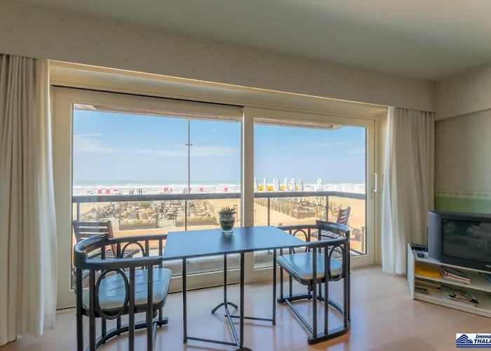Astoria Palace 0101