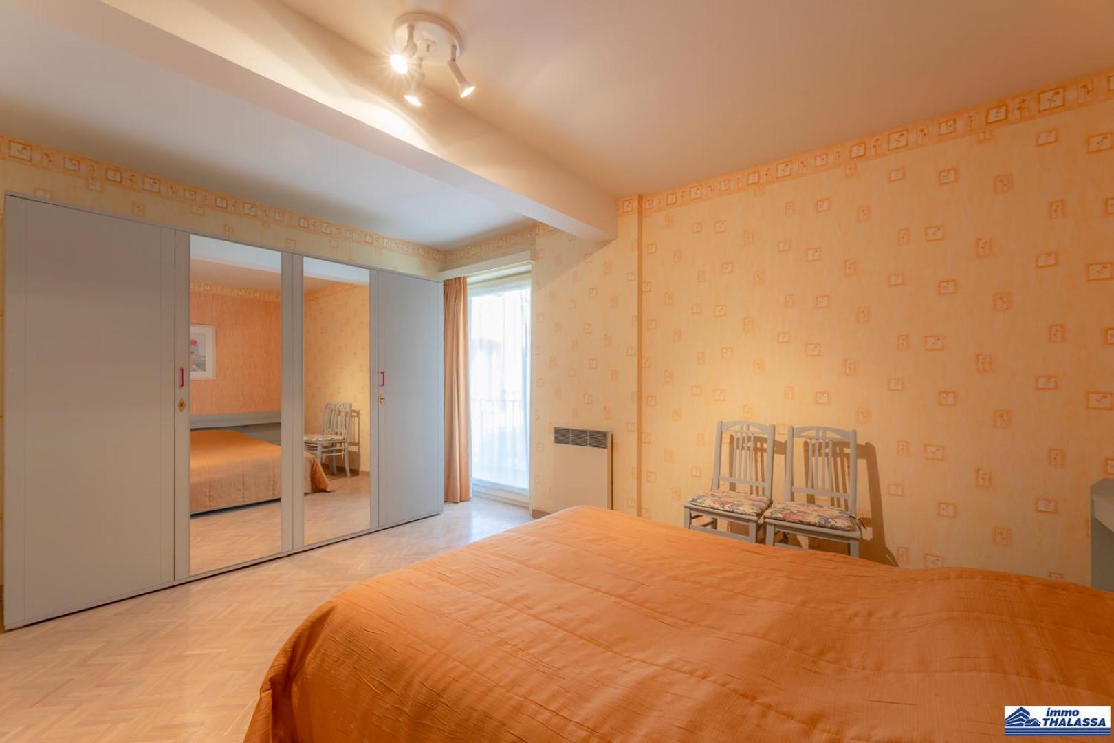 Astoria Palace 0101